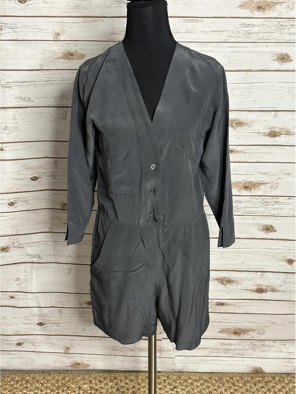 Anthropologie Twelfth Street Cynthia Vincent 100% silk romper Size Petite grey